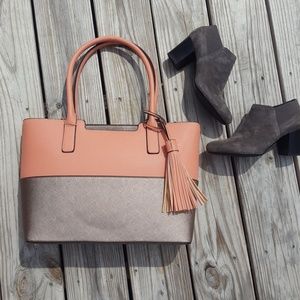 NWT Amanda Blu tote